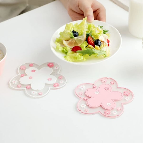 4 kpl PVC-kirsikankukka-alustaa, söpöt liukumattomat Sakura-alustat 11,5 cm, pehmeät Sakura-kuppialuset (2 pinkkiä + 2 valkoista)