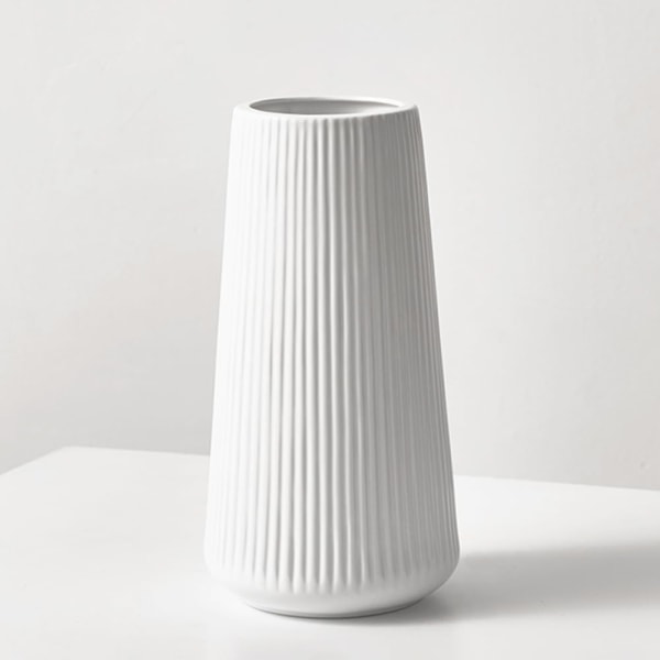 Hvide Keramiske Riflet Vas til Minimalistisk Moderne Hjemmeindretning, Enkel Nordisk Stil Dekorativ Blomster Vase