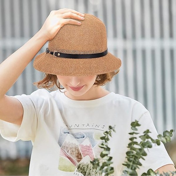 Kvinners stråhatt med hullmønster, solhatt for ferie, hullet stråhatt, vevd hatt for reiser, utendørs stråsolhatt, fasjonabel strandhatt, khaki