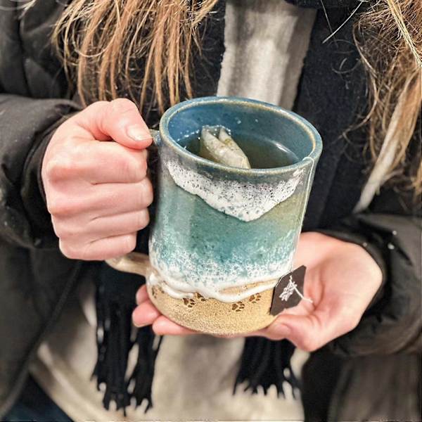 Paw Print Ocean Shoreline Keramik Kop & Kande Håndlavet Bølge Mønster Te Kop 11oz/15oz Havskum S A