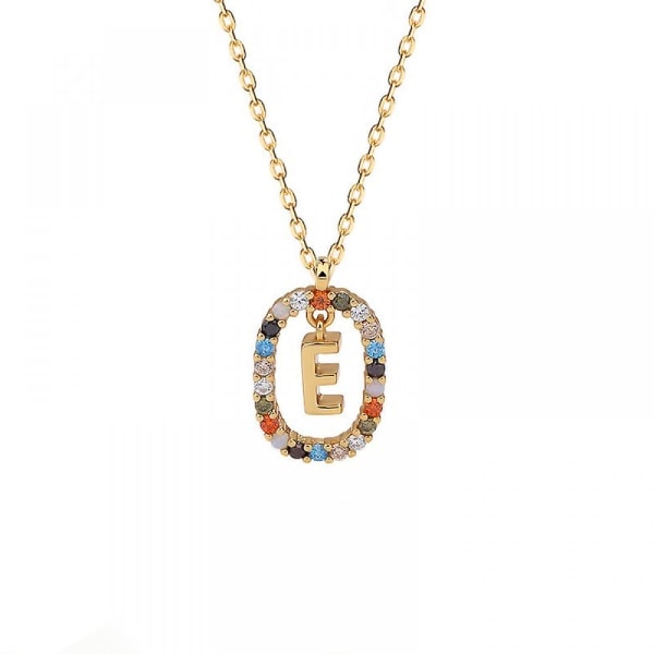 Halsband med bokstaven E