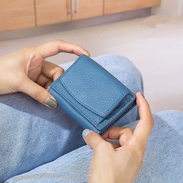 Premium-lompakot naisille - Pieni kolminkertainen luottokorttipidike nahkaisella taittuvalla kolikkotaskulla Blue