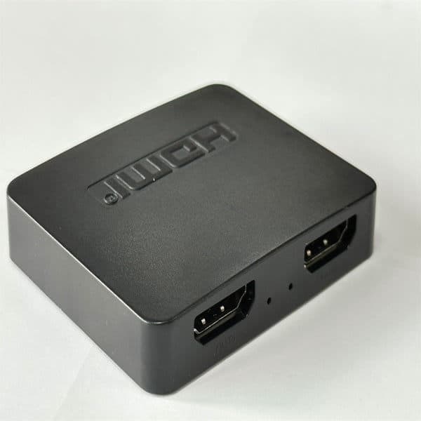 INF 4K HDMI splitter 1 ind / 2 ud Sort Sort
