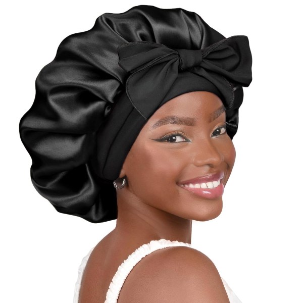 Satin Beanie Silke Beanie For Sleep Dobbeltlags satengforet hårlue med knytehetter for kvinner Naturlig krøllete hår - svart black