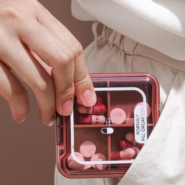 4-facks Pillbox Kompakt Lätt att Bära Pink