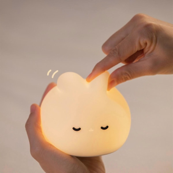 Kawaii Pupujussi Yövalo Lasten Lamppu, Söpö Pupujussi Yövalo Lastenhuoneeseen, Kawaii Tyttövauvan Lahjat Vastasyntyneen Vauvan Lahjat, USB Ladattavat Lamppuvalot