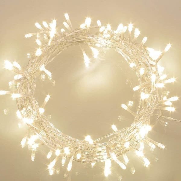 100 LED-lyslenke med batteri og timer - varm hvit