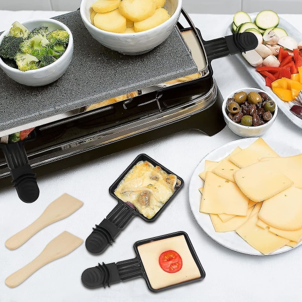 4 st Coupelle Raclette Grill och 4 st Raclette Spatlar i Trä Polon Raclette Grill Non-Stick Gjutjärn Mini Tallrik med Isolerat Handtag
