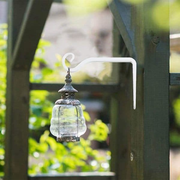 Hvidt sæt med 2 metalvægkroge med 2 hængekæder til planter