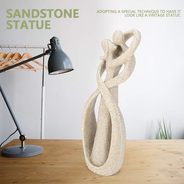 Generisk sandsteinstatue, håndlaget sandstein kyssende elskere par statue skulptur utskåret figur kunst håndverk dekorasjon statuer