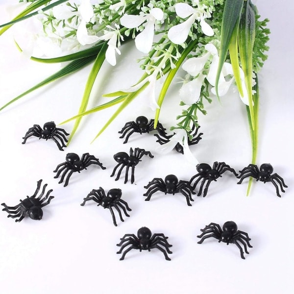 100 st 2,2 cm Svarta Plastfalska Spindel Leksaker Halloween Rolig Spille