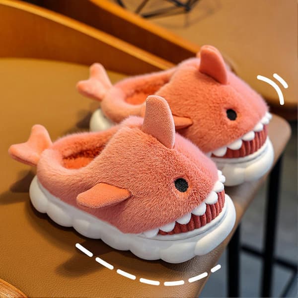 Børnesko Haj Slippers Bløde Varme Slippers Slip On Fluffy Sko Til Vinter Red 32-33