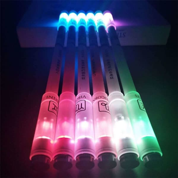 Kreativ LED Flash Spinnende Penn Spinner Leketøy B B
