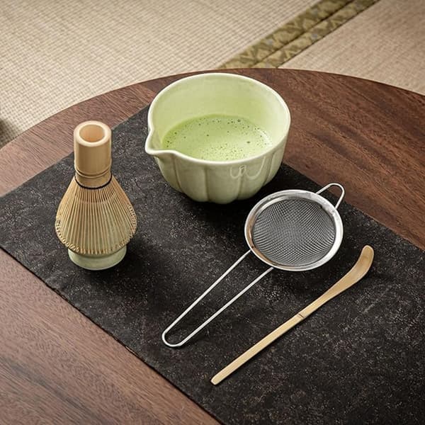 Lollanda Keramisk Matcha Te, inklusive Matcha Skål og Matcha Piskeris, 5-delt sæt Grøn Green