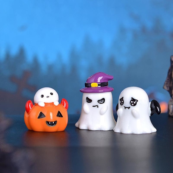 Pieni söpö piirretty kurpitsa-aave -miniatyyrihahmo, maisema-koriste Halloween-koristeluun, kotiin, toimistoon, pöydälle, huoneen sisustukseen 1pc 2