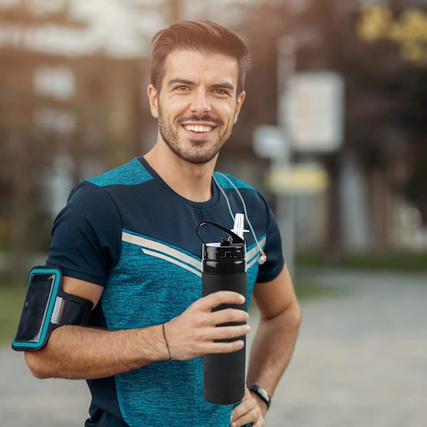 Taitettava silikoninen vesipullo 600 ml:n tilavuus, vuototiivis taittuva vesipullo, BPA-vapaa silikoninen urheiluvesipullo, ultralievä