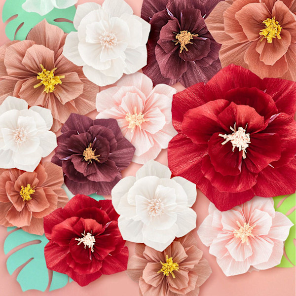 Set med crepepappersblommor med fjärils- och lövbakgrund - Perfekt för festdekoration och heminredning Pale pink