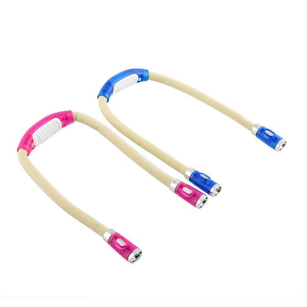 LED halslampe Hug Light for håndfri lesing og nattlys Blue and White