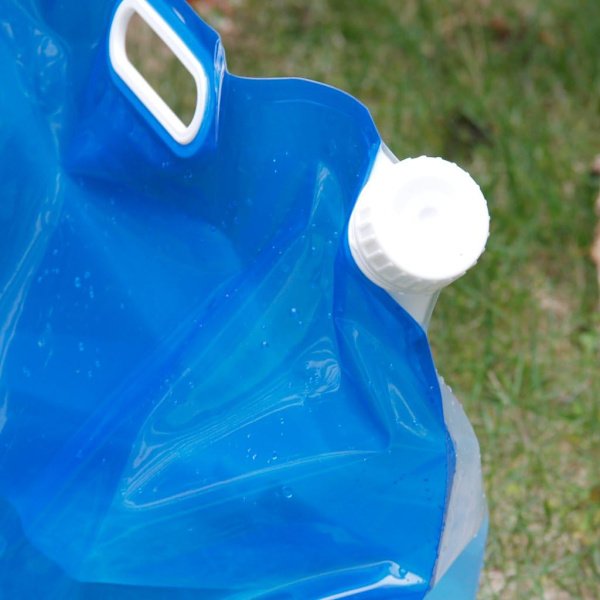 2-pack 10L hopfällbar dricksvattenbehållare förvaringsväska för camping, vandring, picknick, grill, genomskinlig och blå
