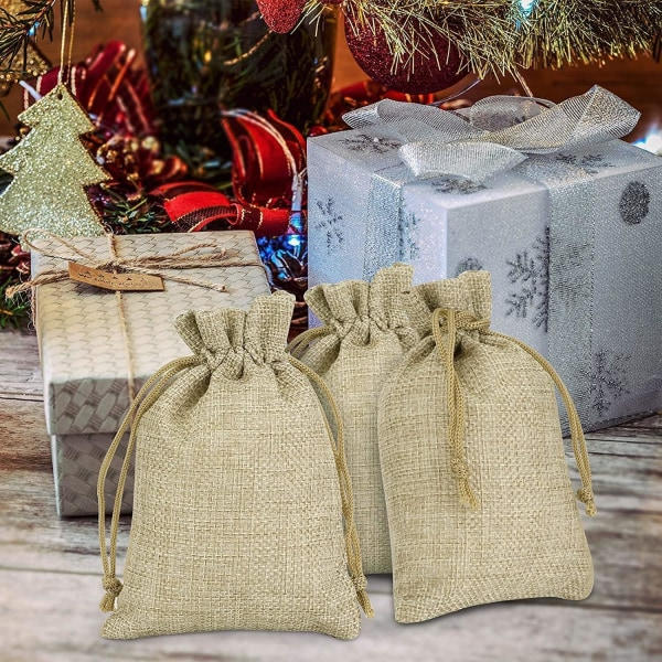 100 stk. Juteposer 7x9cm, Genanvendelige Gaveposer, Juteposer med Snøre til Smykker Gave Fødselsdagsfest Jul Bryllup DIY - Khaki