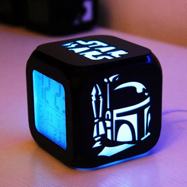 Star Wars Mode Kreativ 3D Stereo Lille Alarmur Lydløs LED Natlampe Elektronisk Ur Sengebordsur Soveværelsesur - USB Opladning