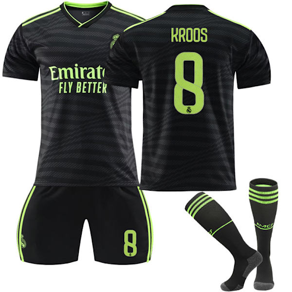 22-23 Real Madrid Away -jalkapallopaita lapsille KROOS 8 2XL