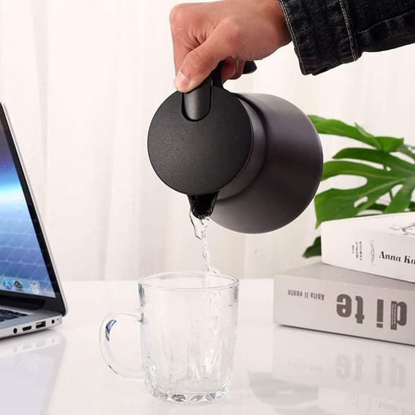 Kaffetrakter Tekanne 680ml Rustfritt Stål Termoskanne Isolert Kaffe Vann og Drikkedispenser