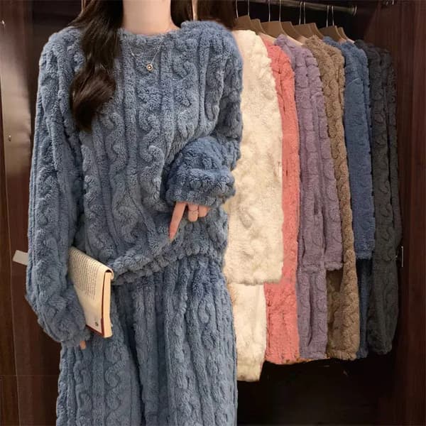 Dam Vinter Fleece Pyjamas Set Twist Texturerad Fluffig Korall Sammet Långärmade Toppar Byxor Varm Loungewear 2PCS Nattkläder Two-piece set One Size