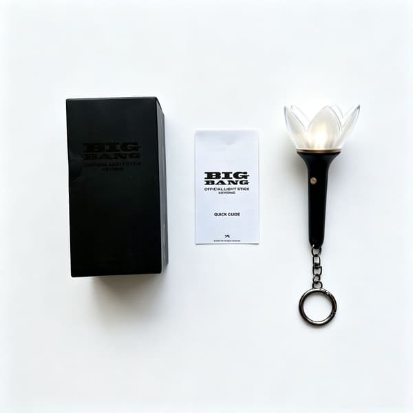 BIGBANG 20-årsjubileum Crown Light nøkkelring, mini-vifte lightstick-tilbehør
