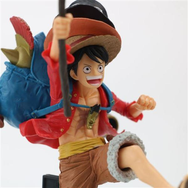 En uppsättning med 3 stycken utsökta One Piece-dockor, tre stycken