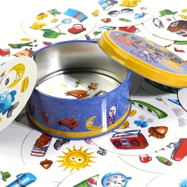 Camping Kortlek Dobble Matchningsspel Roligt Barnlek för Familjesemester Spelkväll Resespel för Barn Grundläggande Engelska Alfabetet