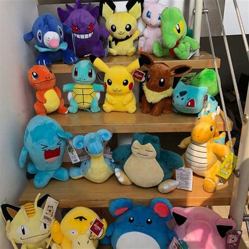 Pokémon Pikachu Tomy Plussj 25 cm - Gul