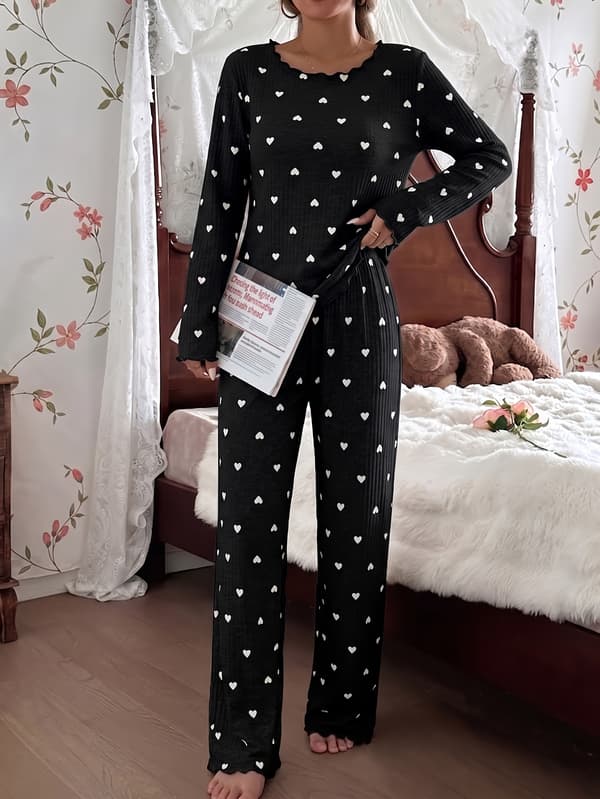 Ribbat pyjamasset för dam med hjärtmönster, tröja med rund hals och loungebyxor med elastisk midja, varmt vintersovplagg S Black