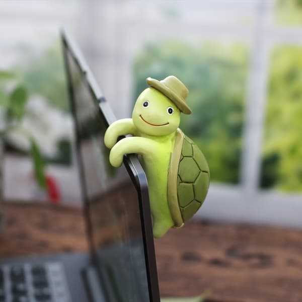 Puutarhakilpikonnapatsas akvaariokoristeeksi Polychrome