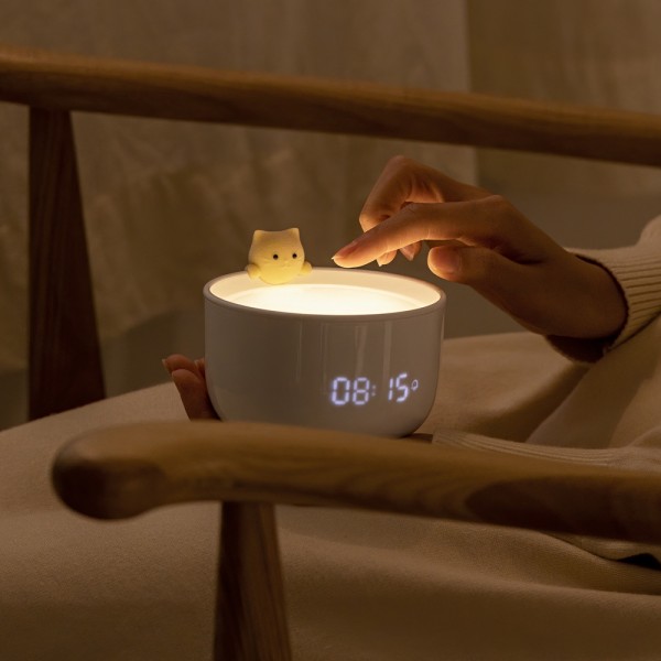 Cat Smart Alarm Clock LED Nattljus USB Laddning Söt Sova Atmosfär Flera sängbordsfunktion Väckningslampor（Gul）