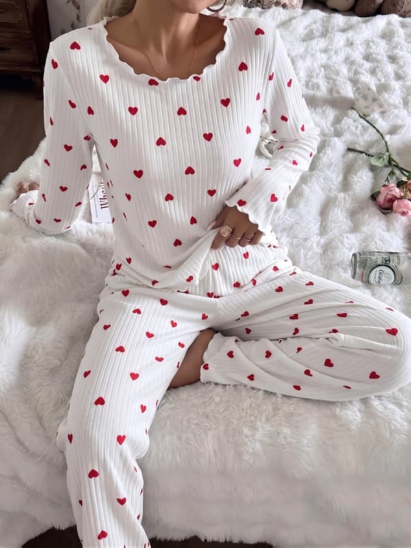 Ribbat pyjamasset för dam med hjärtmönster, långärmad tröja och loungebyxor med elastisk midja, varma vintersovkläder XXL White