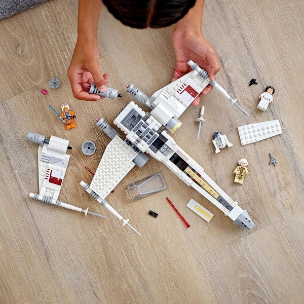 Luke Skywalkers X-Wing Fighter 75301 Fantastisk lekebyggesett for barn, ny KLB