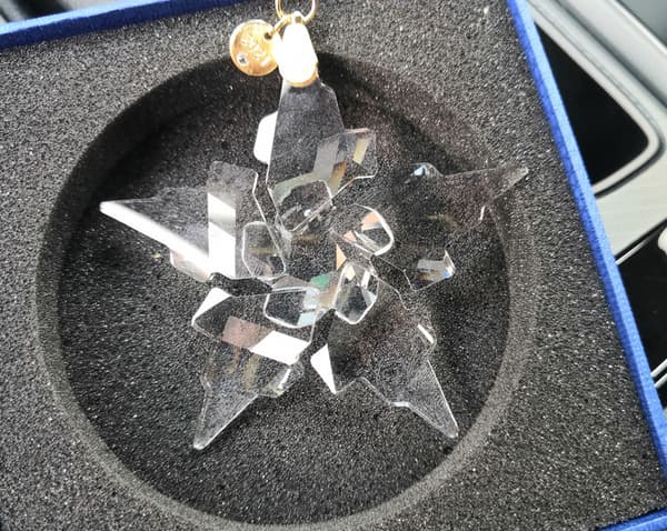 SWAROVSKI 2021 Begrenset opplag pynt, klare krystaller