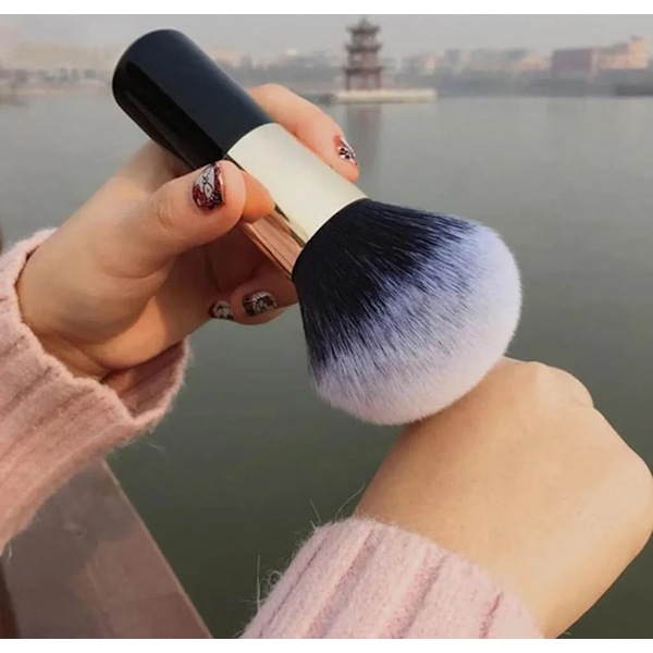 Foundation Makeup Borste, Tjock Syntetisk Premium Borst, Idealisk för Krämiga, Puderformiga, Flytande Foundations