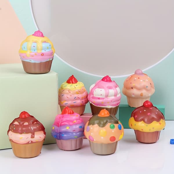 20 stk. Mini Kage Squishy Legetøj – Blødt Dessert Fidget Legetøj til Børnefester 20pcs