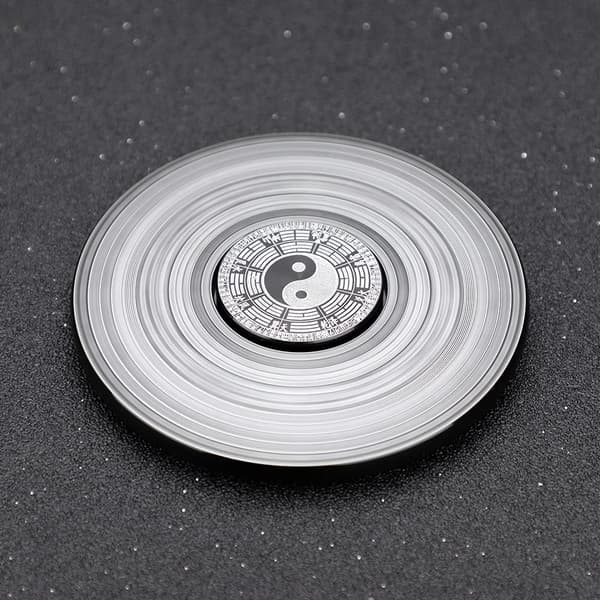 Cool Zodiac Fidget Hand Spinner Tai Chi Spiner til Børn og Voksne - Sensorisk Håndholdt