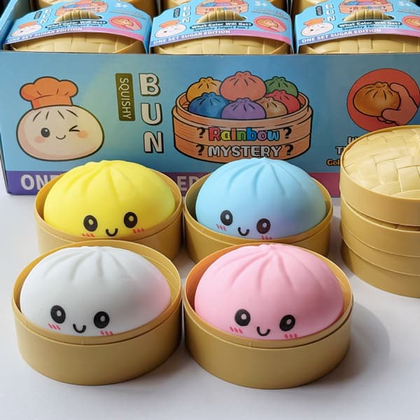 Salaperäinen Squishy Dumpling -puristuslelu (satunnaisesti valittu väri) Large