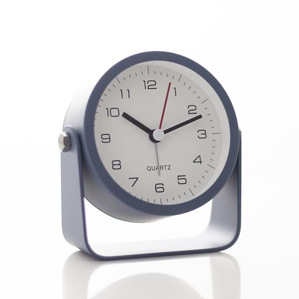 Lollanda Silent Analog Alarm Clock with Night Light - Cute Metal Clock with Adjustable Angle for Travel, Bedside Table, Bedroom Blå