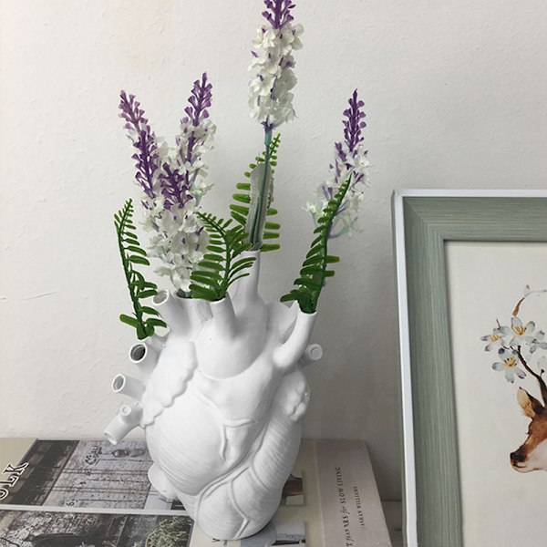 Hjerteformet blomsterpotte i resin, anatomisk hjerteformet statue, kreativt håndværksornament til hjemmet, stue, balkon dekoration, hvid