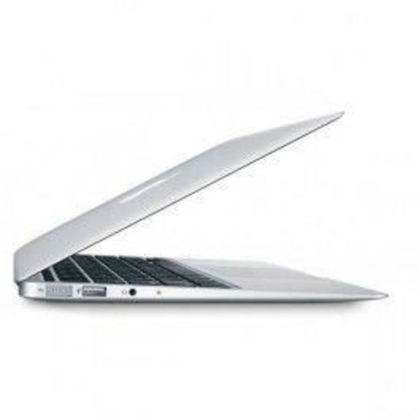 Laptop - Apple - MacBook Air 7.2 - 13 tum - 128GB SSD - Intel Core i5 1.6Ghz - Refurbished Grade C - Swedish keyboard