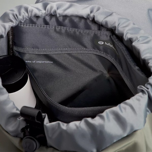 Wunderlust Ryggsäck Mini 14L För Kvinnor Mode Casual Stor Skolväska Army Green