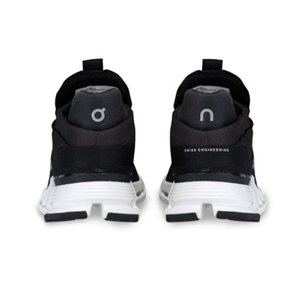 ON CLOUD 5 Herr Dam Bekväma Allround Slitstarka Halksäkra Dämpande Lätta Andningsbara Dämpande Låga Sneakers Casual Löparskor Black White 38