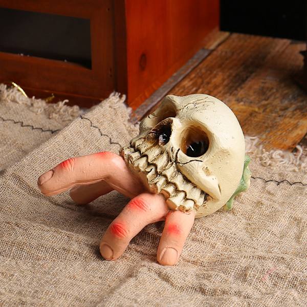 Halloween Hodeskalle Spøkelse Hånd Statue Skrekk Hagepynt Resin Conch Parodi Dekor