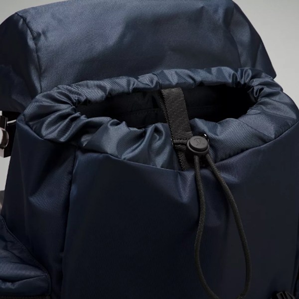 Wunderlust Ryggsäck Mini 14L För Kvinnor Mode Casual Stor Skolväska Navy