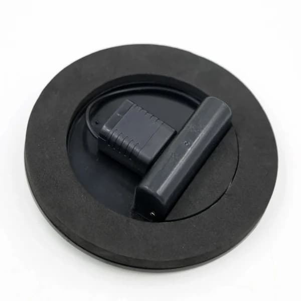 Aurinkokäyttöinen suihkulähde akulla 16 cm
